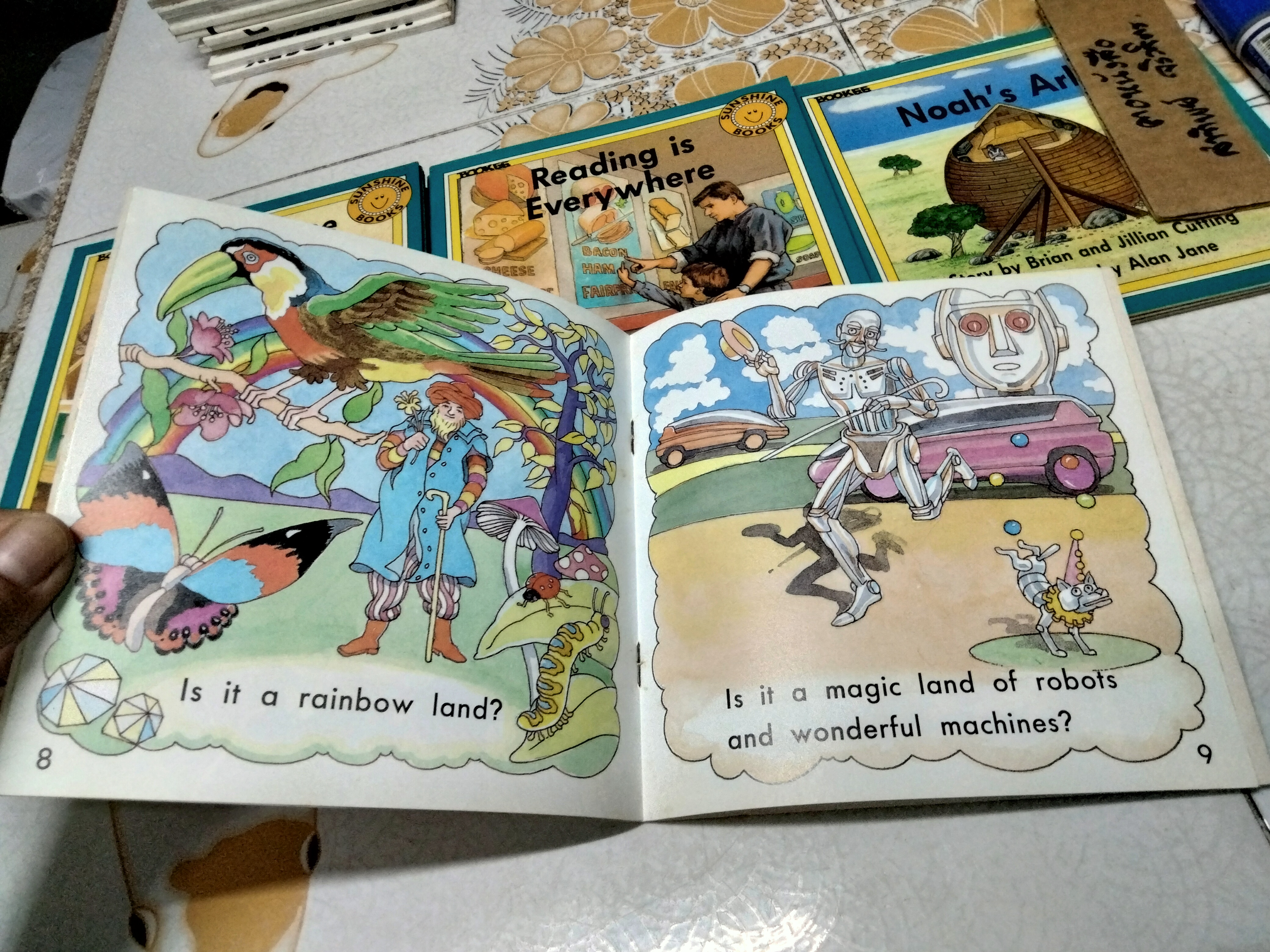 Sunshine Books (level 1) : Social Studies : science, general topics, maths. ครบชุด 24 เล่ม (12+9+3) **สินค้าหมด**