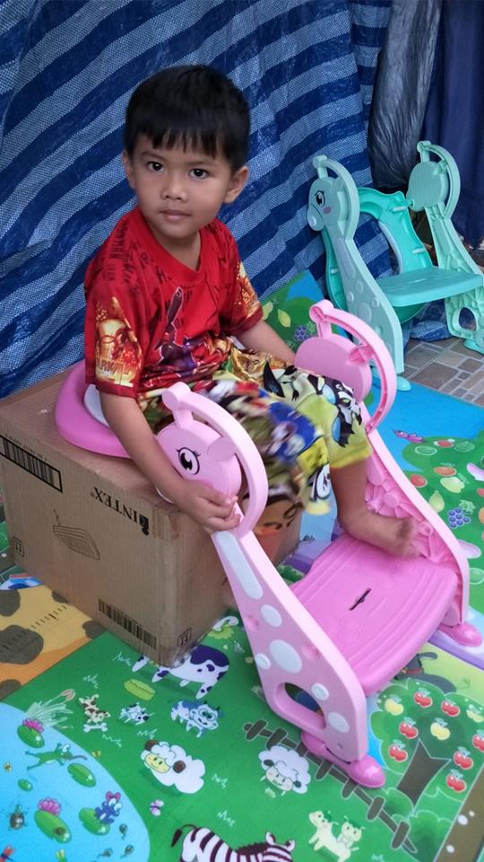 ฝารองชักโครกเด็กยีราฟ