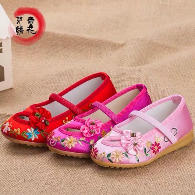 รองเท้าเด็กหญิง สไตล์จีน