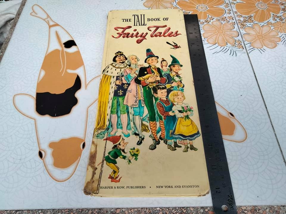 The Tall Book of Fairy Tales , Retold by Eleanor Graham Vance, Pictures by William Sharp **สินค้าหมด**