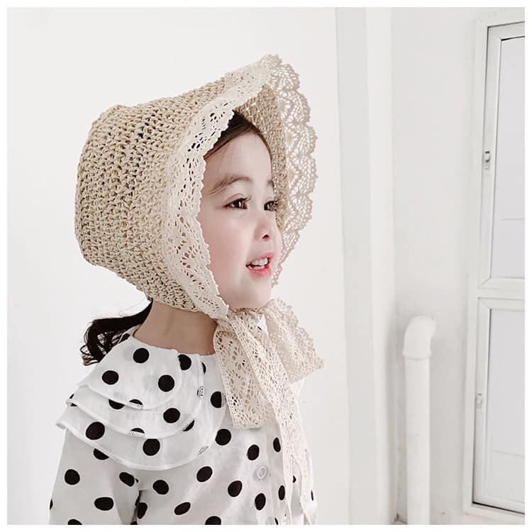 หมวกฟางสาวน้อย