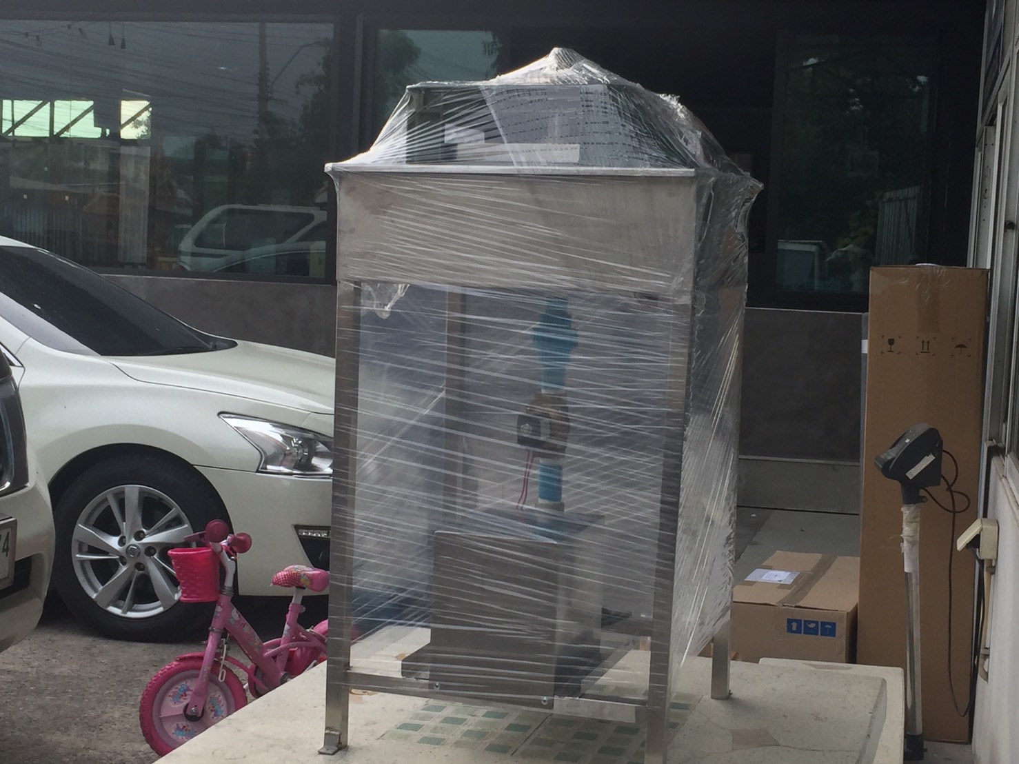 เครื่องล้างขวด24หัว(มีปั๊ม)