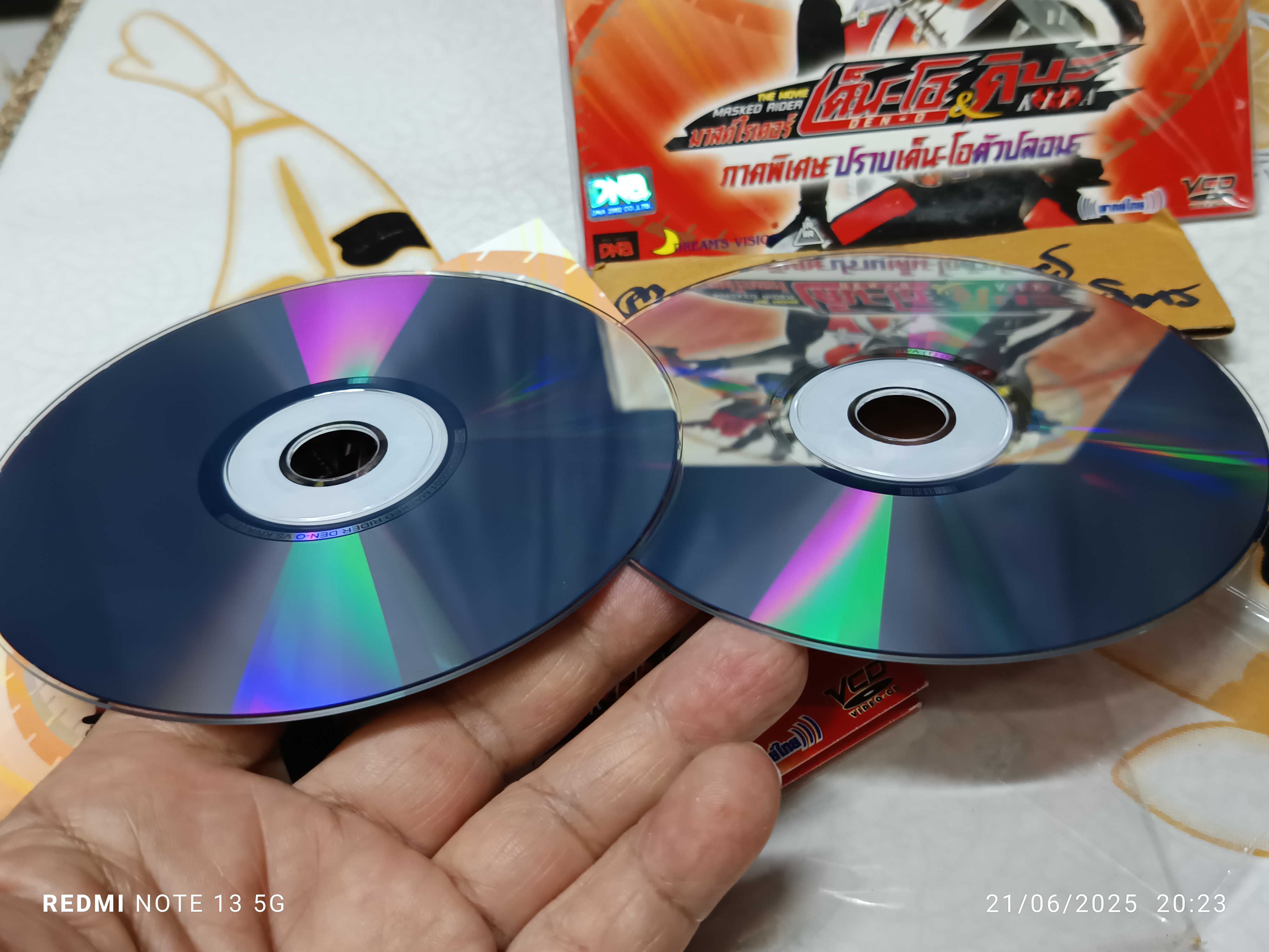 VCD "มาสค์ไรเดอร์ เด็น-โอ & คิบะ" ภาคพิเศษ ปราบเด็น-โอ ตัวปลอม (2 แผ่นจบ) VCD MASKED RIDER DEO-O & KIVA The Movie