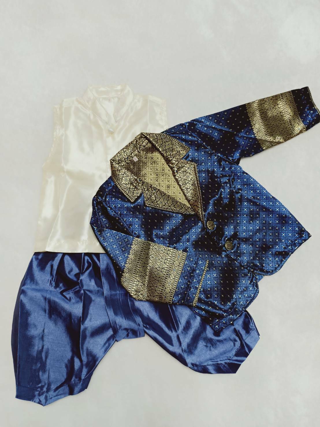 ชุดไทยเด็กชาย งานประณีต