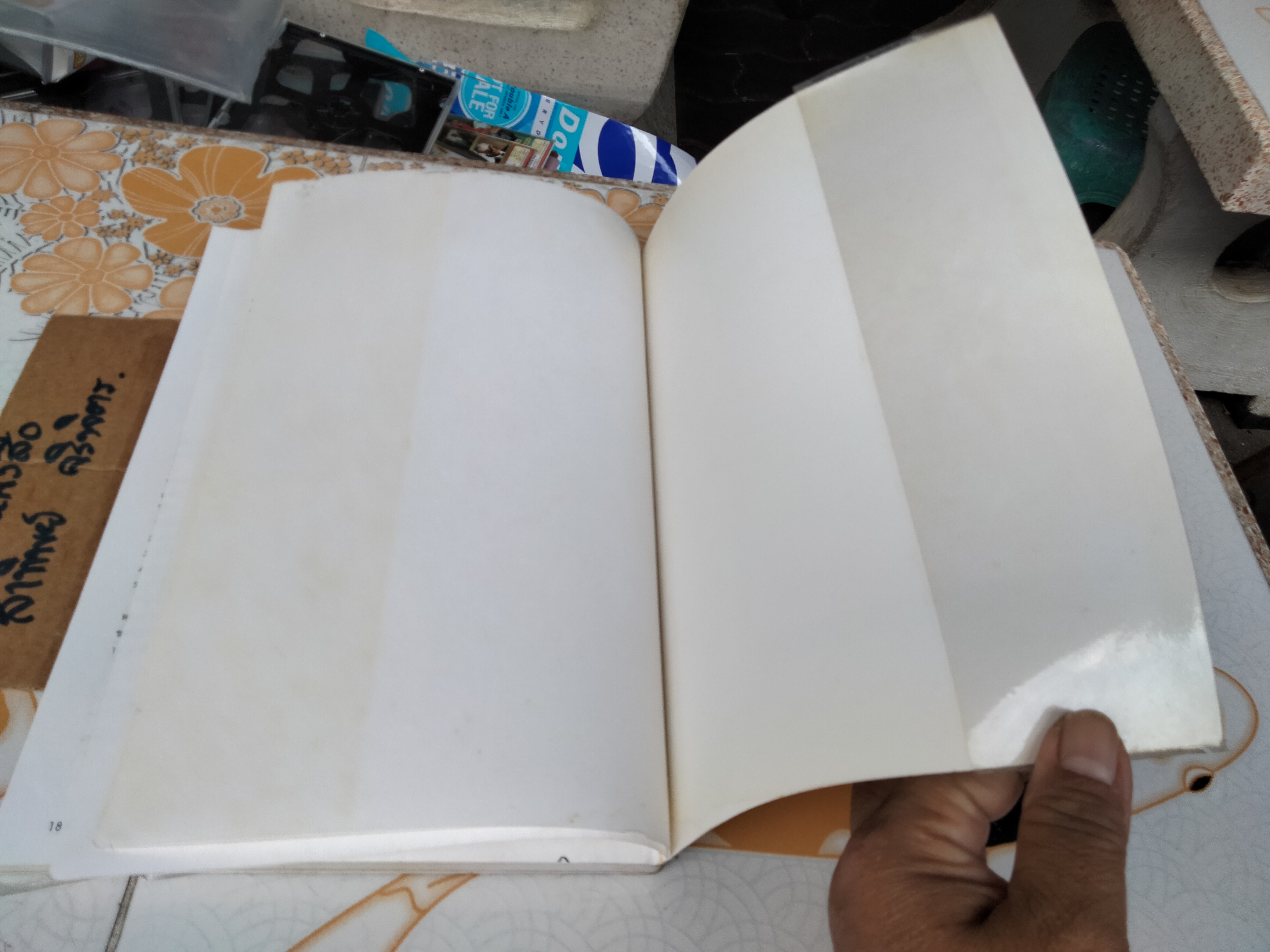 อาหารไทย 2 โดย จันทร ทศานนท์ ภาควิชาอาหารและโภชนาการ คณะคหกรรมศาสตร์ วิทยาลัยเทคโนโลยีและอาชีวศึกษา พิมพ์ครั้งที่ 9/2535**สินค้าหมด**