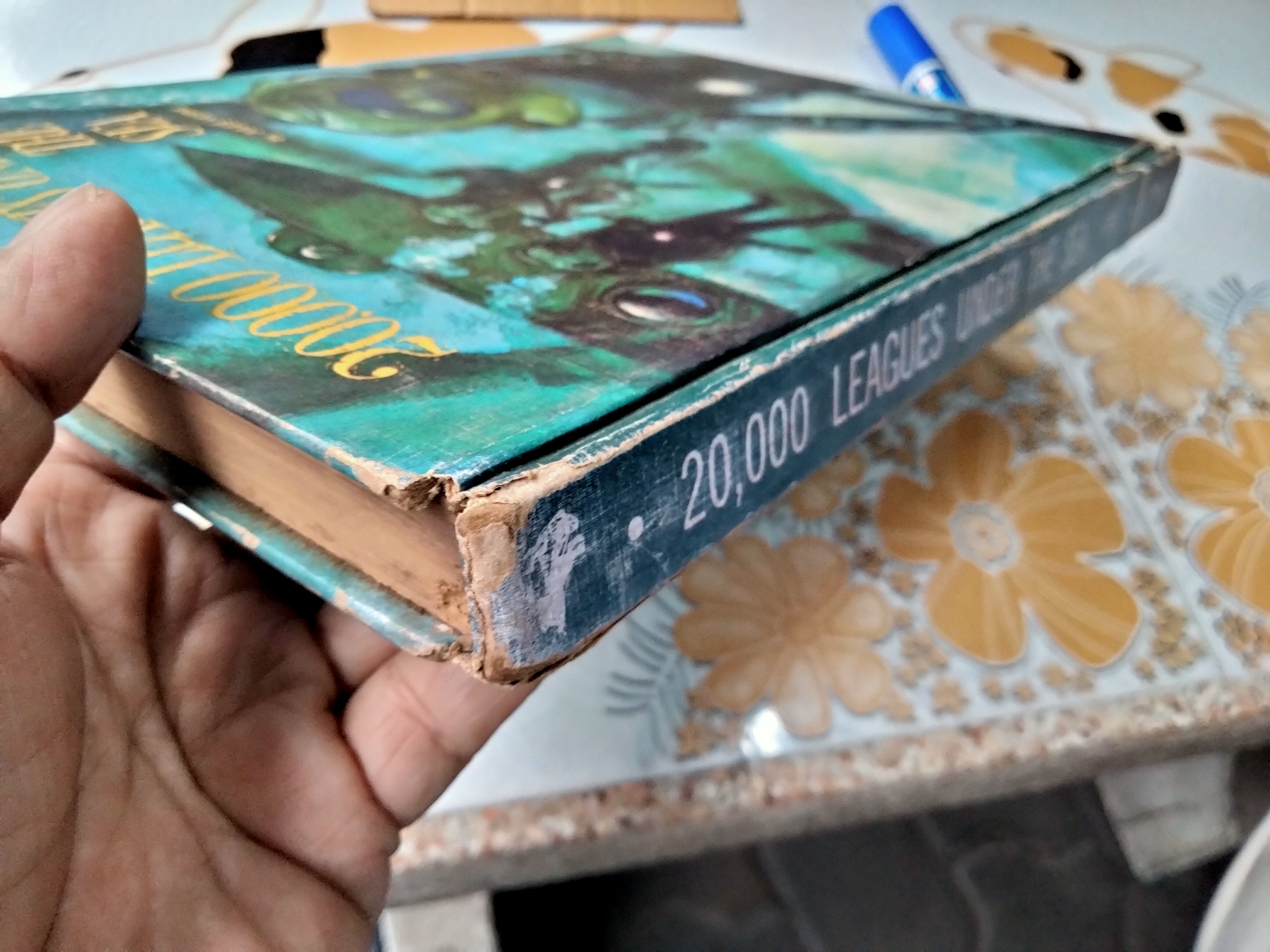 ใต้ทะเล 20,000 โยชน์ โดย จูลส์ เวิลล์ (Jules Verne) - 20,000 Leagues Under the Sea by Jules Verne