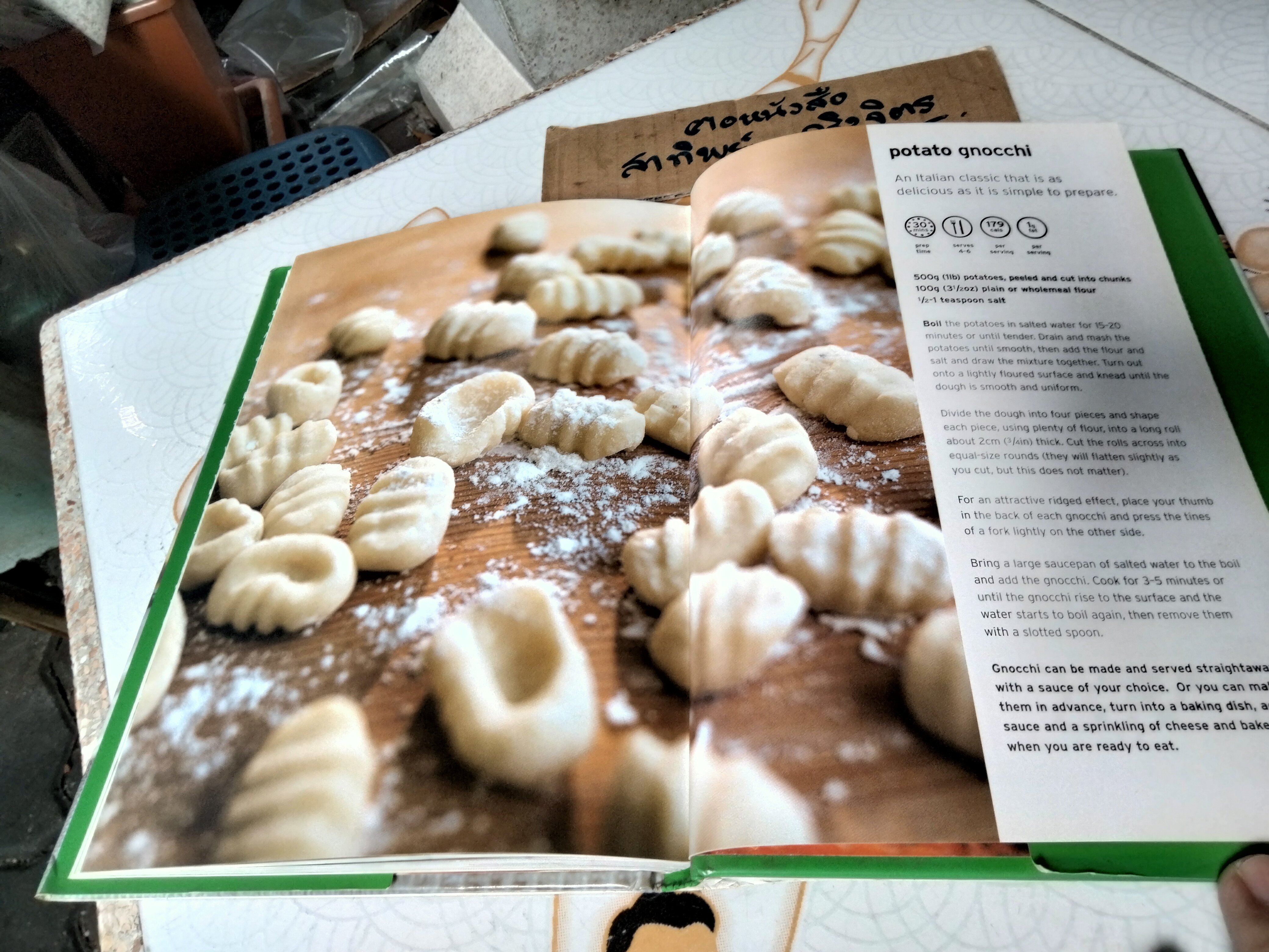 Easy Italian in minutes : over 50 recipes inspired by the flavours of Italy