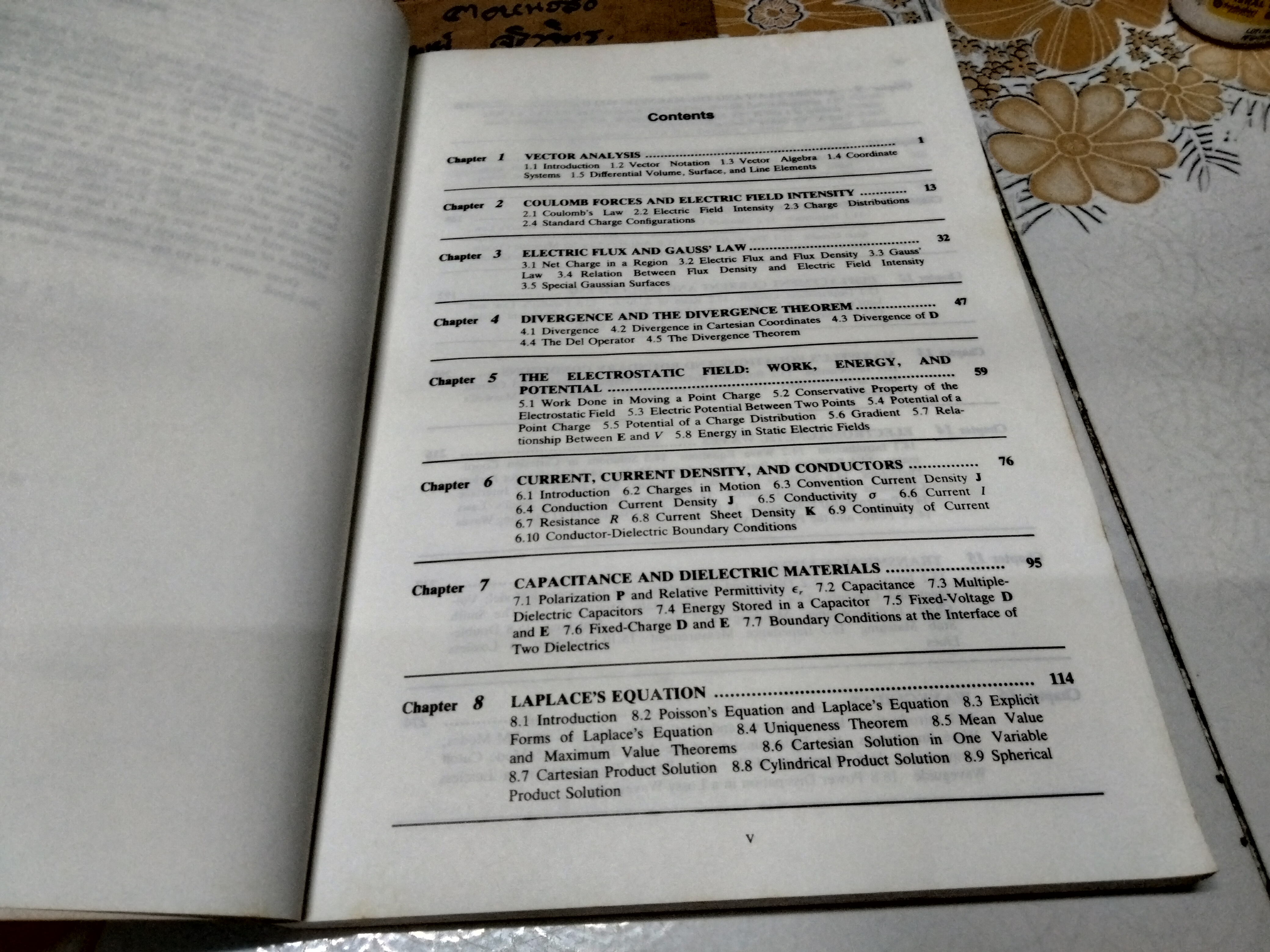 Electromagnetics 2/ed , Theory and Problems. by Joseph A. Edminister / Text - Schaum's Outline Series **สินค้าหมด""