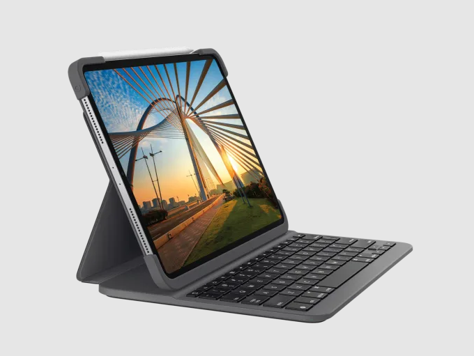 Logitech® SLIM FOLIO PRO keyboard case with Bluetooth for iPad Pro 11-inch or 12.9-inch เคสคีย์บอร์ด