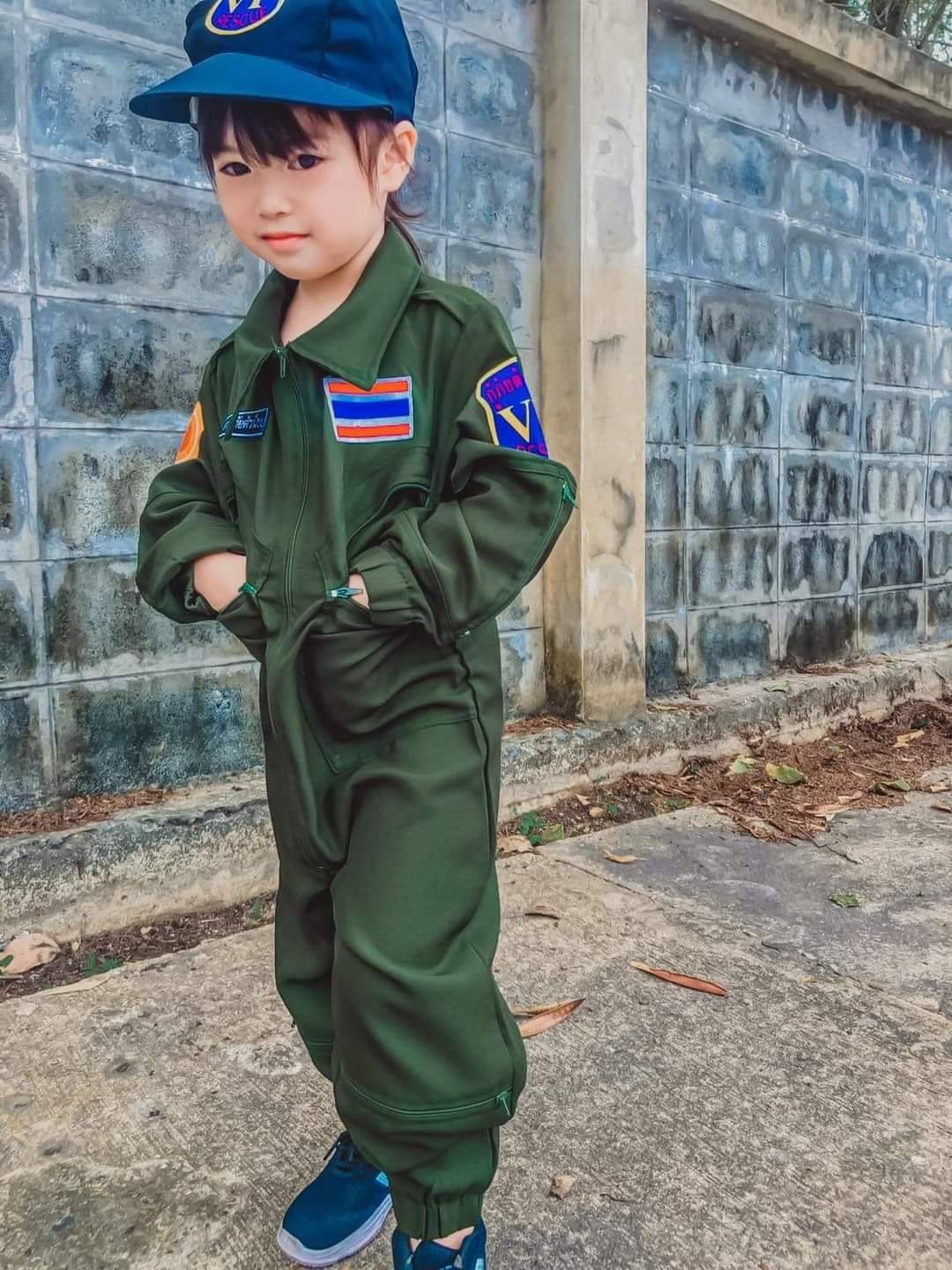 ชุดเด็กอาสากู้ภัยตัวน้อย สีเขียว