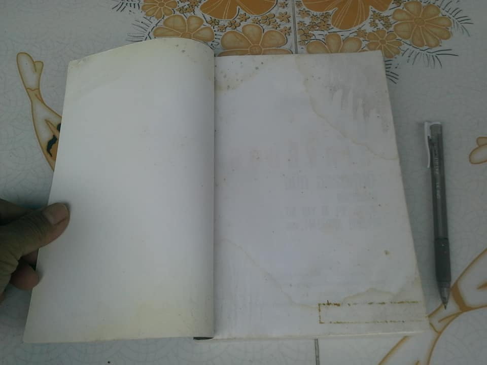 วันลอบสังหาร (The Day of the Jackal) ของ Frederick Forsyth - ธนิต ธรรมสุคติ แปล (หนังสือโดนน้ำ) **สินค้าหมด**