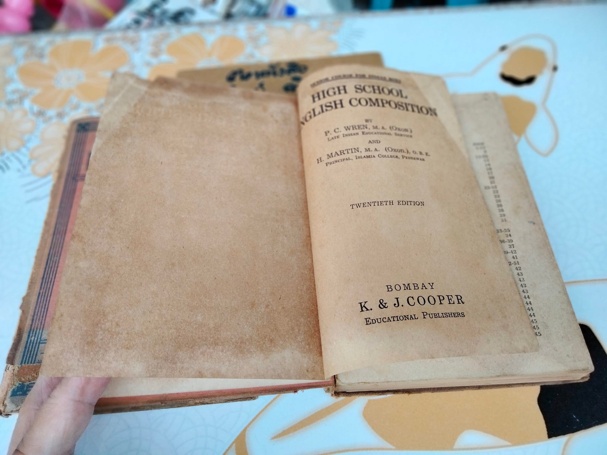 HIGH SCHOOL- NEW ENGLISH GRAMMAR SERIES ENGLISH GRAMMAR-COMPOSITION WREN & MARTIN (ขายรวม 2 เล่ม)