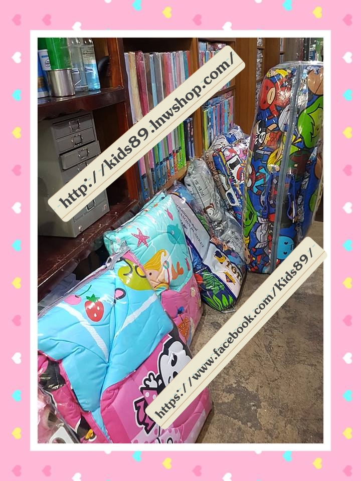 ชุดผ้าปูที่นอนลายปลา หลายสายพันธุ์ แหวกว่ายในท้องทะเล สีน้ำเงินเข้ม