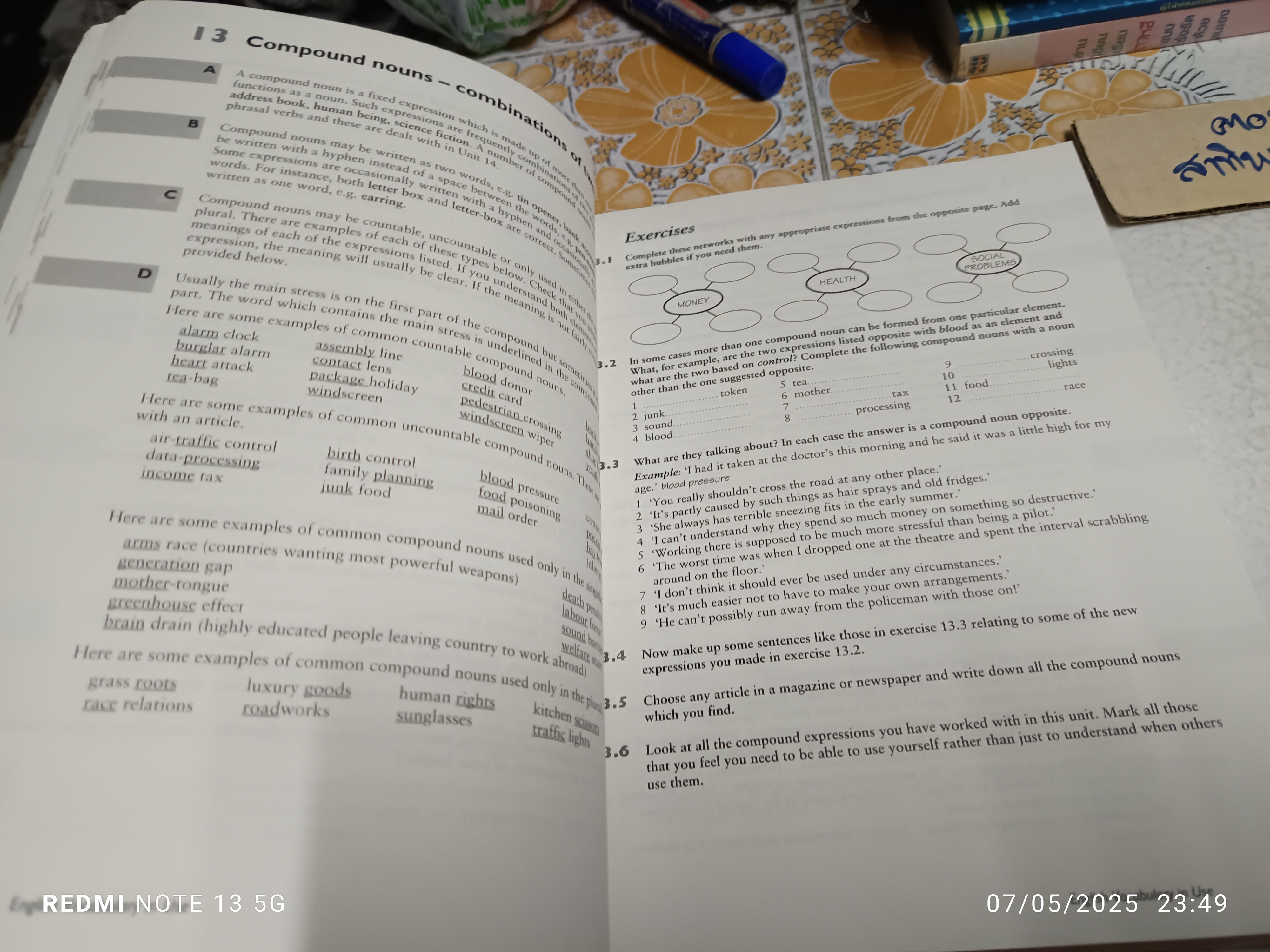 English Vocabulary in Use Upper-Intermediate Book with answers Eleven printed 2000 by McCarthy, Michael/ O'Dell, Felicity.