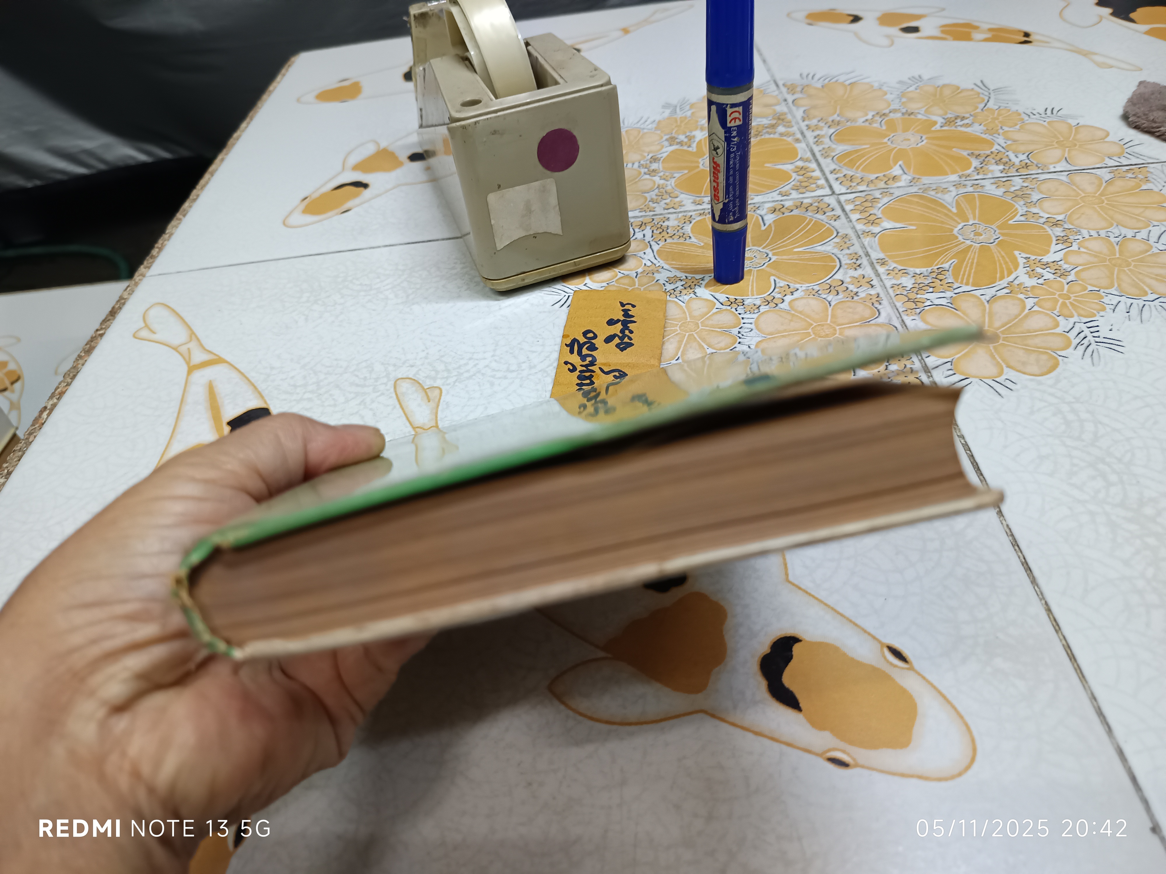 นิทานเวตาล (มีนิทาน 10 เรื่อง) พระนิพนธ์ : กรมหมื่นพิทยาลงกรณ์ หรือ "น.ม.ส." สำนักพิมพ์ ศิลปาบรรณาคาร พ.ศ. 2513