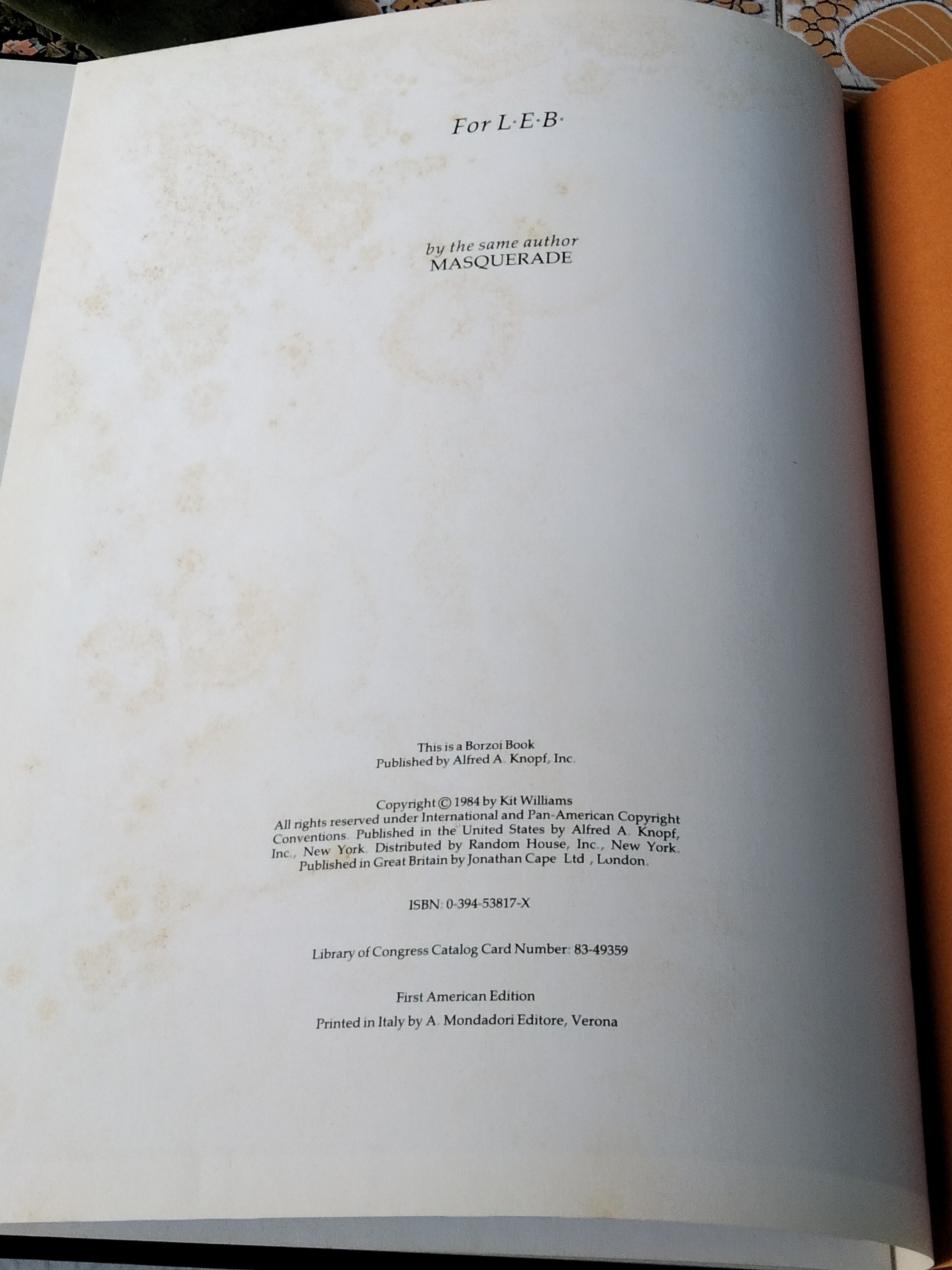 MASQUERADE และผลงานของ KIT WILLIAMS อีก 1 เล่ม (ขายรวม 2 เล่ม)