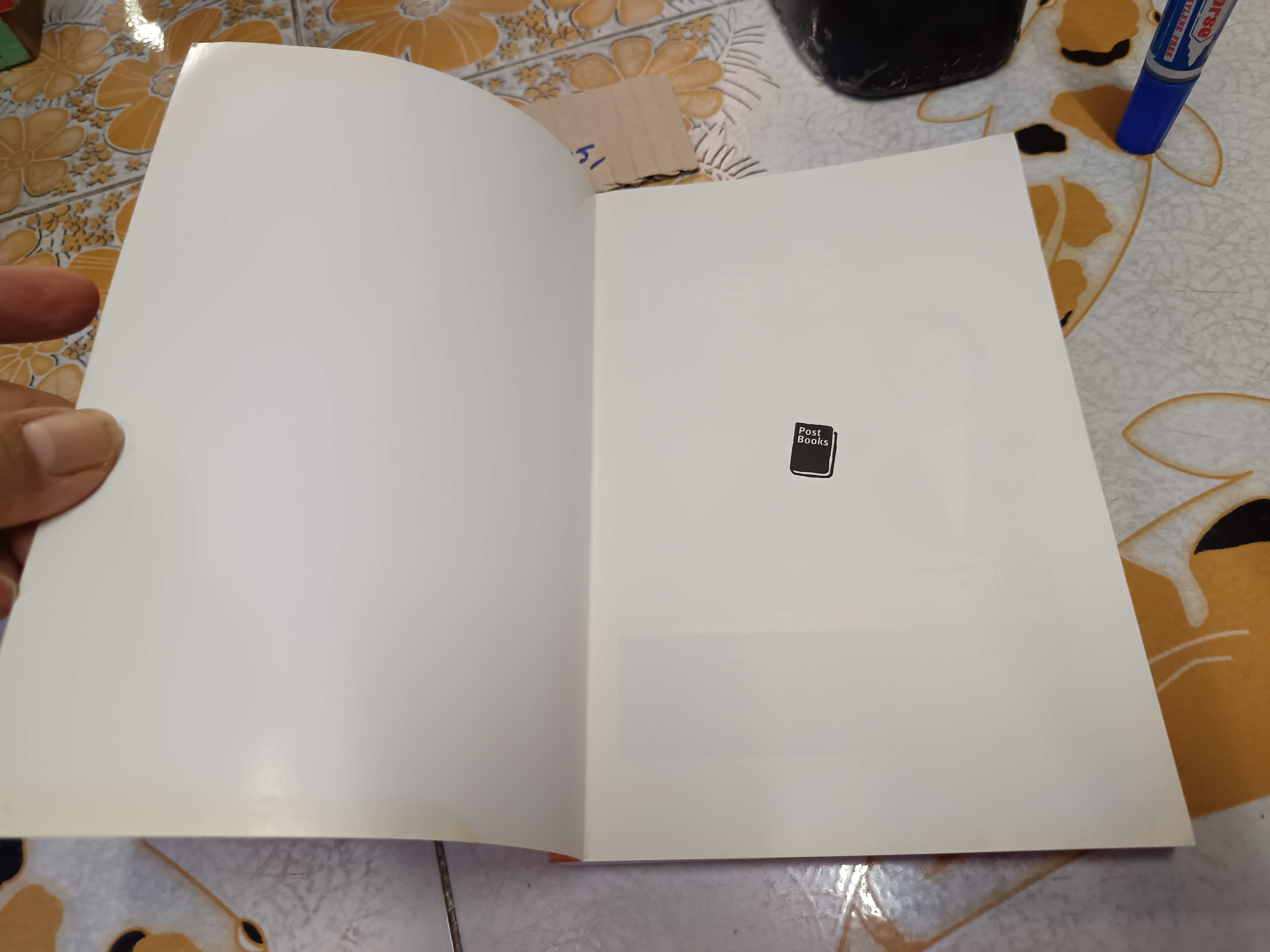 บ้านโซลาร์ อยู่เย็น คุ้มยาว โดย ดร.ยุ้ย ผศ.ดร.เกษรา ธัญลักษณ์ภาคย์ พิมพ์ปี 2559