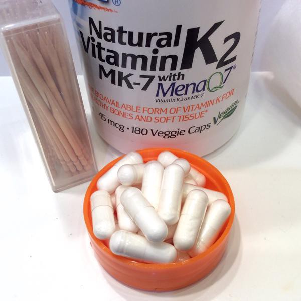 Doctor's Best® Natural Vitamin K2 MK-7 with MenaQ7 45 mcg 180 Veggie Caps วิตามินเค 2 บำรุงกระดูกและข้อ