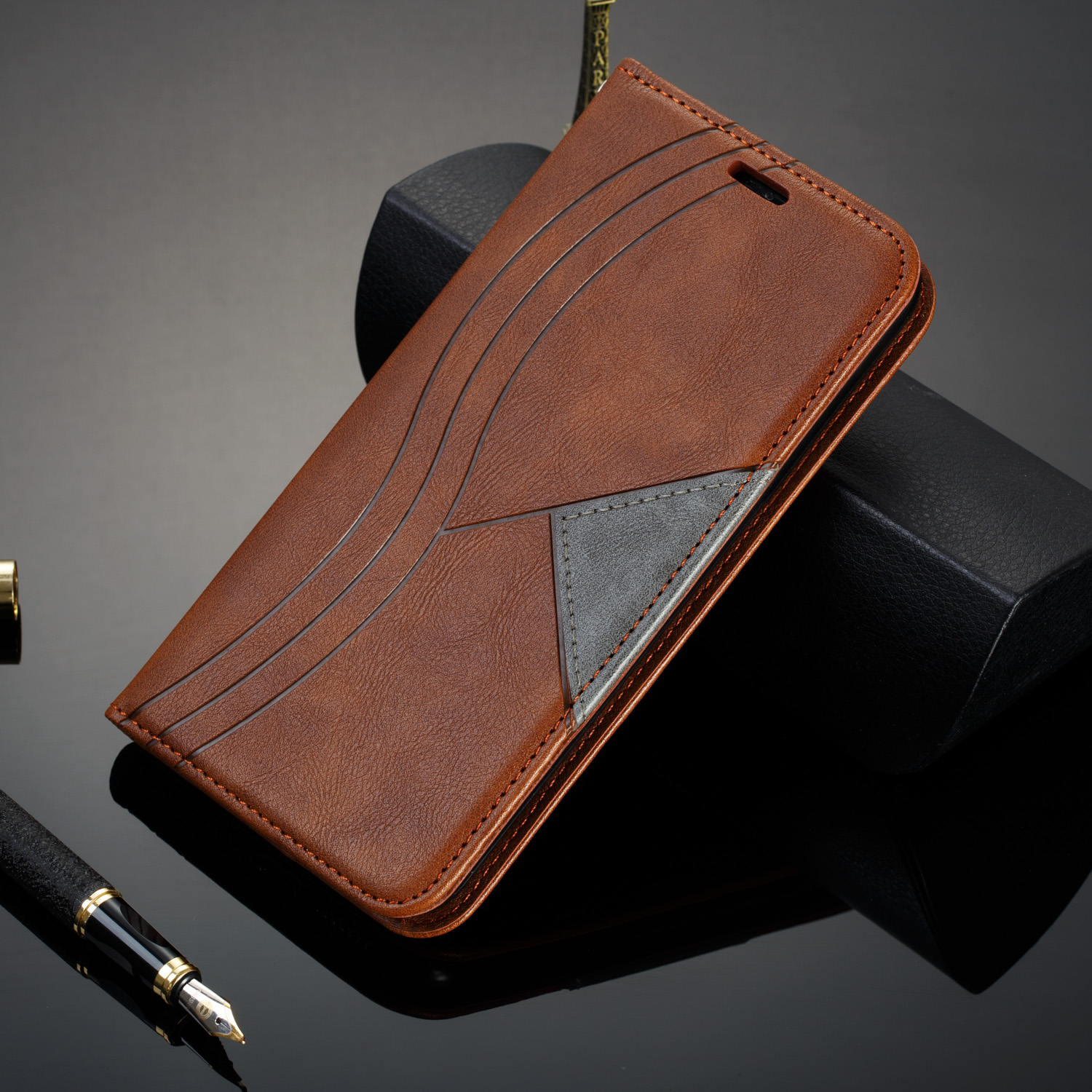 Case iPhone 13 Pro Max#เคสฝาพับหนัง PU มีช่องเสียบ ID บัตรอื่นๆในตัว Geometric Pattern Leather Card Holder Protective