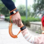 สายจูงกันเด็กหลง