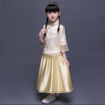 ชุดนักเรียนหญิงสมัยสาธารณรัฐจีน 民国学生服小姐装服 Young Student Girls' Uniforms of Republic of China