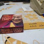 Words of Wisdom : from His Holiness the Dalai Lama การ์ดคำคมสร้างแรงบันดาลใจ การ์ดครบ 50 ใบ /box