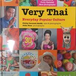 Very Thai : Everyday Popular Culture by Cornwel-Smith 2nd edition, River **สินค้าหมด**Books **ใหม่ในซีล สภาพดี