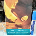 LOOK TO THE ROCK - AN OLD TESTAMENT BACKGROUND TO OUR UNDERSTANDING OF CHRIS BY ALEC MOTYER. -.(ปกอ่อน)