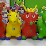 สัตว์ยางตัวใหญ่