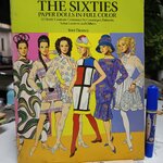 Great Fashion Designs of The Sixties Paper Dolls : 32 Haute Couture Costumes by Courreges ...(Dover Paper Dolls) , vintage โดย Tom Tierney #ตุ๊กตากระดาษ Dover