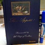 Bon Appetit ! Recommended by 40 Chefs of Excellence พร้อมสูตรอาหาร.