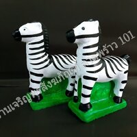 รูปปั๊นม้าลาย ขนาดเล็ก ขนาด กว้าง 4.5ซ.ม ลึก9ซ.ม สูง 12.5ซ.ม ม้าลายแก้บน ม้าลายศาลพระภูมิ 1 คู่ ตุ๊กตาม้าลาย ม้าลาย
