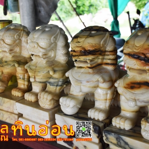 สิงห์-ปี่เซียะ หินอ่อน